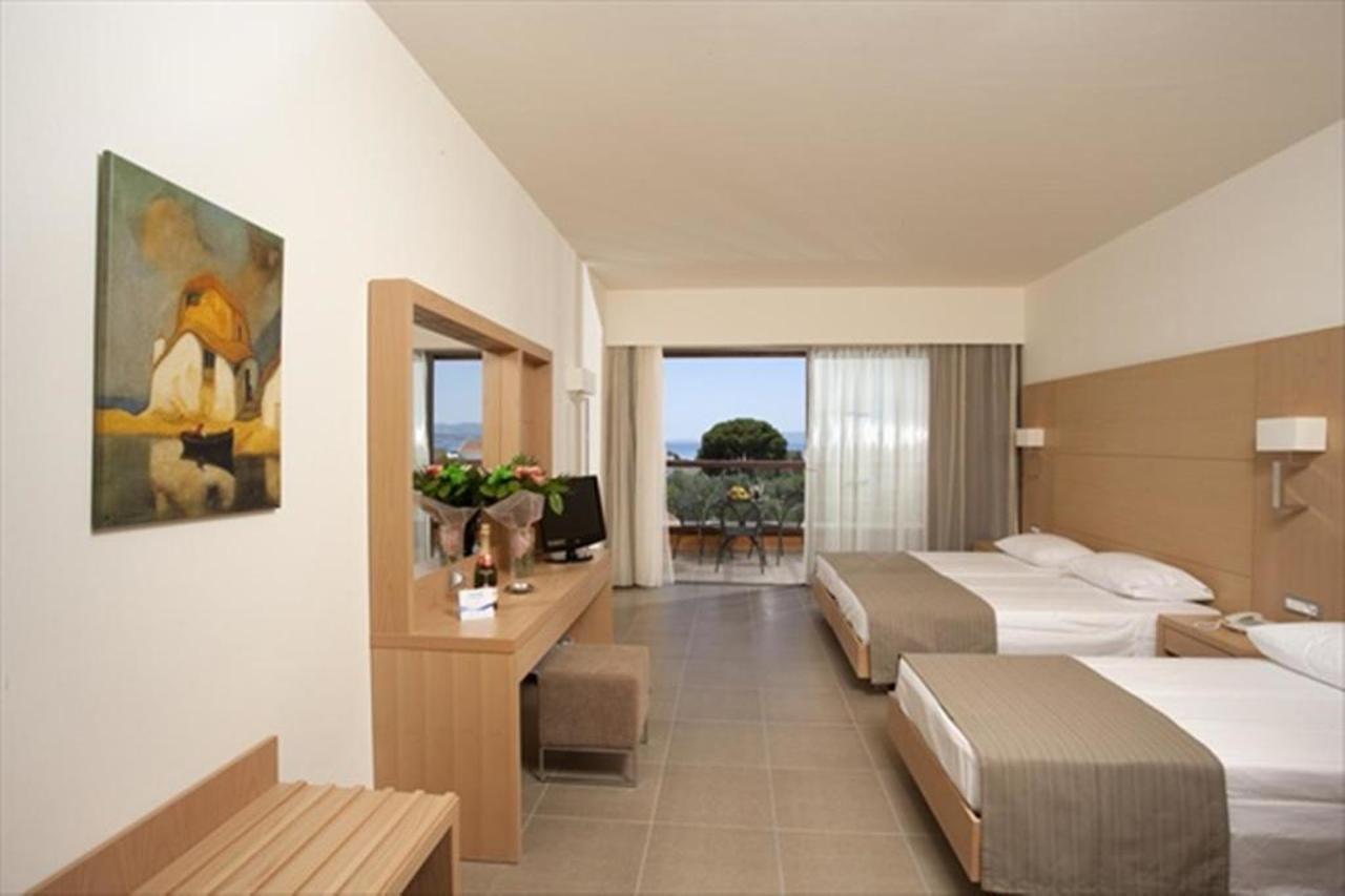 Pefki Island Blue Hotel المظهر الخارجي الصورة